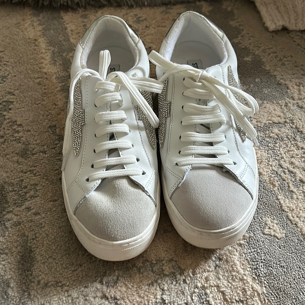Steve Madden Rezume Sneakers Medium Width W 9.5